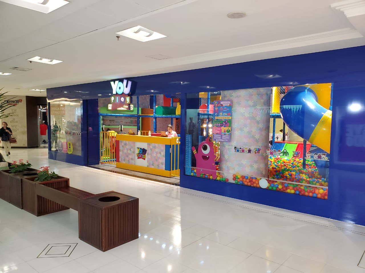 Espaço YouPlay no West Plaza